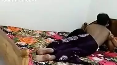 Mature Indian aunty fucks hardcore to hubby brother for fun