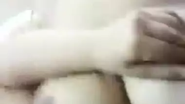 hot desi girl recording her sexy body for bf