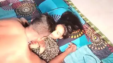 At fust Time sex New fucked New Model shapan pramanik & shathi khatun deshi boye and girlfriend with sex