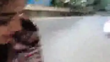 Bewadi Girls Abusing Each Other Thoda sa Gaand Upar kar Ae Ankita Laudi Madarchod