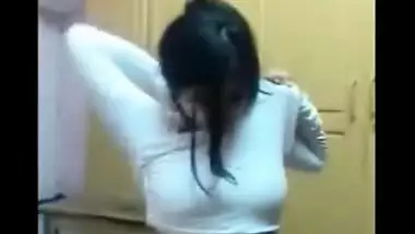 Desimms of an non-professional beauty seducing her lover with naughty movie scene