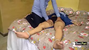 Bhabhi Has Sex With Her Servant With Clear Hindi Audio With Desi Pari