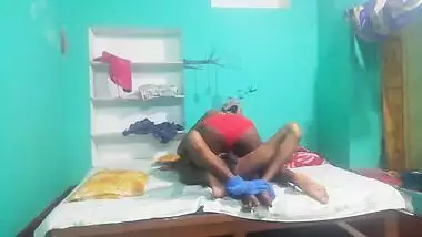 Sexy Desi whore enjoys riding her brother's-in-law hard XXX phallus