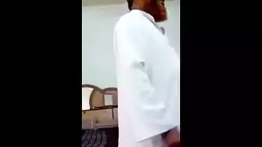 Hindi sex video of a mature guy having fun with a young bhabhi