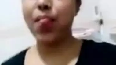 Indian bbw girl record her boobs and pussy for her bf