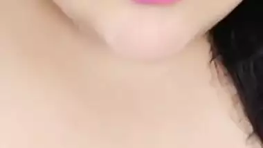 Horny Desi Wife Recording herself Showing Boobs for her Husband’s Boss