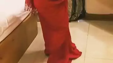 Indian Bbw Girlfriend Saree Striptease For Her Boyfriend Night Show Bbw Fucked