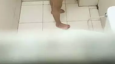 Neighbor desi aunty Shower spy video