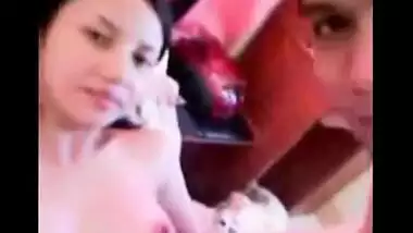 Oral Sex With Hot Delhi Girlfriend For The First Time Before Fucking