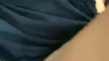 Randi village aunty gets sex with local lover boy in jungle. Desi sex mms