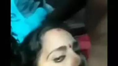 Sexy Dehati wife poses for live XXX chat when sucking Desi pecker