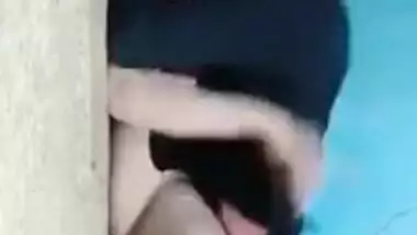 XXX housewife gets it on with her Desi lover in front of the camera