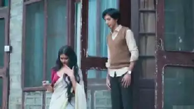 I fucked my neighbor cuckold aunty when her husband is in the office. I Also fucked my College Professor in classroom. Hindi video sex.