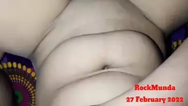 On Valentines Day, He Lovingly Kissed His Girlfriend And Gave Her His Penis As A Gift