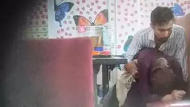 Hijab lady in restaurant having viral sex caught by voyeur