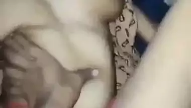 Pervert fucks his stepsister’s hairy pussy in desi MMS