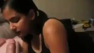 Hot NRI Girl Shanaya Passionately Sucks Lover’s Cock