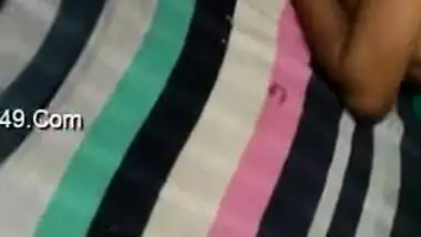 Desi boy lies on his GF and tries to convince her to have XXX sex