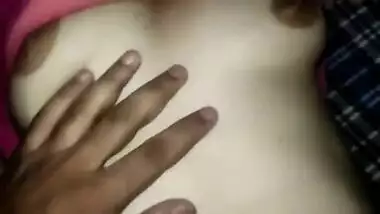 Seeing the sexy wife, I felt like having sex. It was a lot of fun to have sex.