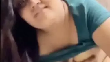 Chubby girlfriend pussy fucking from back by boyfriend