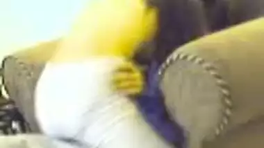 Do Indian sexy couple apme room main sex kar...