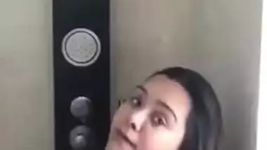 Gorgeous Desi aunty with huge XXX breasts fools around in bathroom