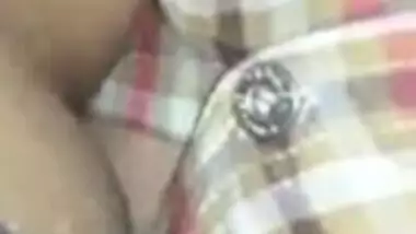 Pakistani teacher takes advantage of her student desi