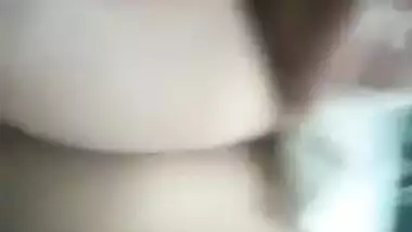 Desi hot bhabi selfie video-1