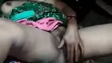 XXX show is the best thing for Desi to get into porn with naked cunt