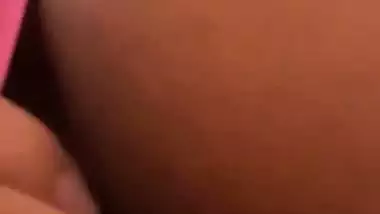 Hot Bangla babe sucks a dick and balls in Indian porn