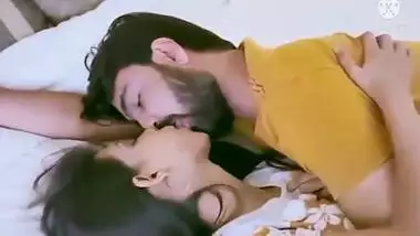 Pat A In Biwi Ki Saheli Milne Aayi Thi Or Husband Ne Ke Choda