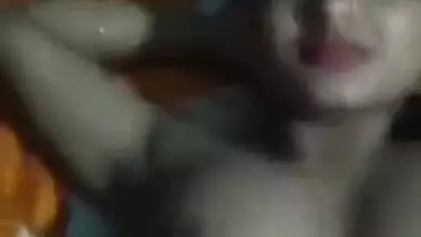 Desi Bengali MILF has hairy pussy scored by hubby in this XXX video