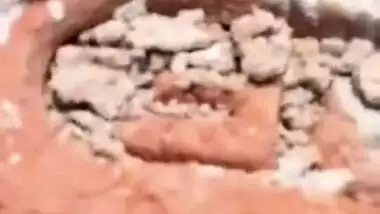 Curious Desi boy sneakily films neighbor's outdoor XXX sex with wife