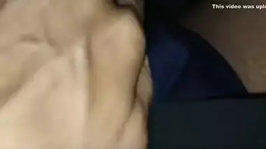 Sali Ne Apni Jija Ji Ke Samne Chut Khol Di Or Ungli Dal Di