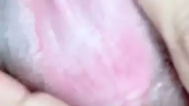 An 18 yr old hot girl shows her naked body in Pakistani sex