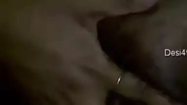 Desi girl reaches XXX orgasm in a few minutes masturbating in the dark