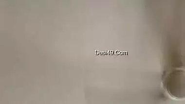 Today Exclusive- Horny Desi Bhabhi Showing Her Boobs And Wet Pussy Part 3