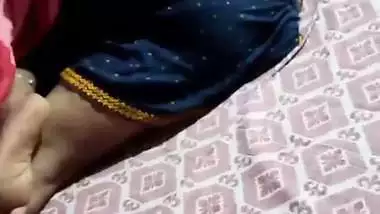 Son touches dick to his mom and cums on her in desi sex MMS