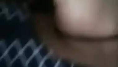 Video of the slutty Desi MILF who fools around with her XXX lover