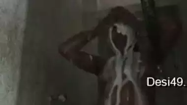 Today Exclusive- Horny Desi Village Wife Record Her Bathing Video For Money Part 3