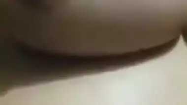 Chubby and naked Indian housewife records solo porn clip for hubby