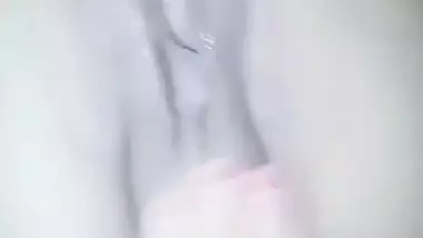 Today Exclusive- Horny Desi Girl Record Her Pussy Fingering Selfie