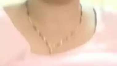 Desi diva flashes XXX titties to online client tipping her for striptease