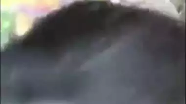 Lovely Bihar aunty gets fucked by two local guys outdoor! Indian new sex mms
