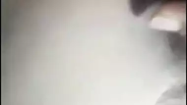 Today Exclusive- Cute Look Desi Girl Showing Her Big Boobs And Enjoying Fingerring