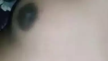 Girlfriend is sleeping but horny Desi man thinks about porn session