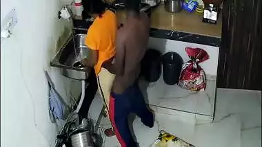 Indian aunty in yellow saree fuck! Horny lovers hidden sex in kitchen