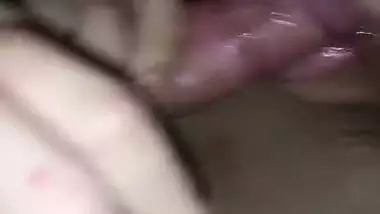 Native slut sucking lund