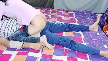 Landlords Daughter Fucked Of Fat Dick Uncle Very Strong Painfull Sex, Desifilmy45 New Hindi Sex Video