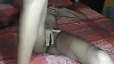 ayushi's first anal insertion experience masturbation horny cam girl (its too hard)